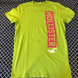 Hollister Mens Graphic Tshirt